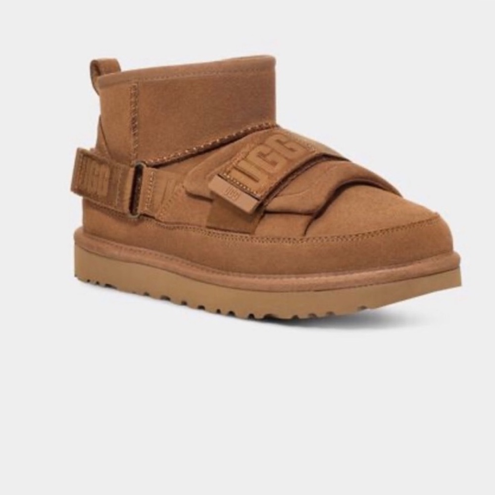 UGG Classic Ultra Mini Hybrid Boot - Picture 5 of 8
